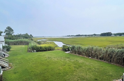 Deep Hole House | Captain's Quarters -Water Front- Water Access-Pet Friendly-NO LINENS