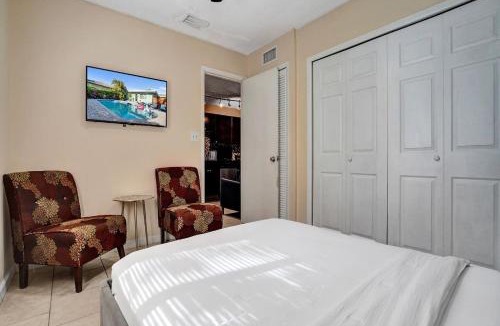 South Middle River House | Caribbean Paradise Cottage