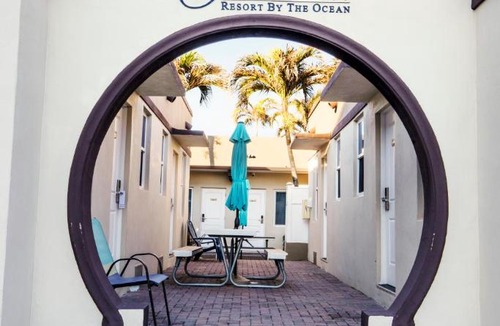 Hollywood Hotel | Caribbean Resort by the Ocean