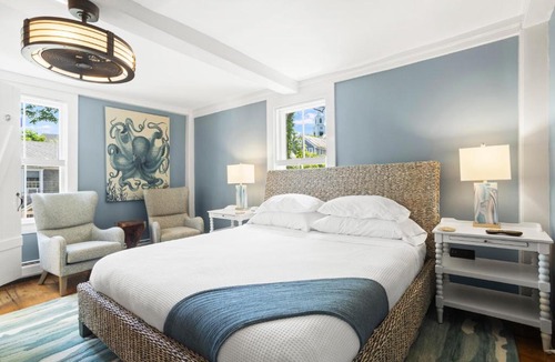 Nantucket Town Cabin | Carlisle House Inn