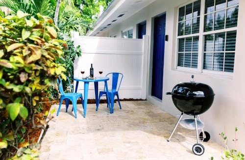 Harbordale Apartment | Casa Cordova Apartments By Lowkl