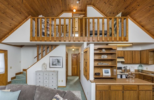 Captain's Cove House | Casa Del Canal by Seaside Vacations & Sales