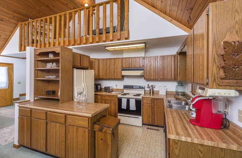 Captain's Cove House | Casa Del Canal by Seaside Vacations & Sales