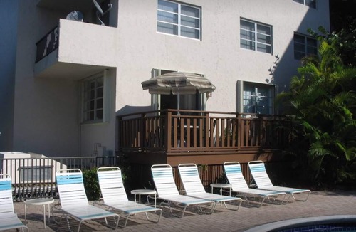 Pompano Isles Condo | Casa DeLuca - Directly across from the Beach!