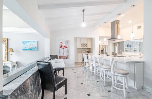Harbor Beach House | Casa Flamingo - Intracoastal Front w/Heated Pool