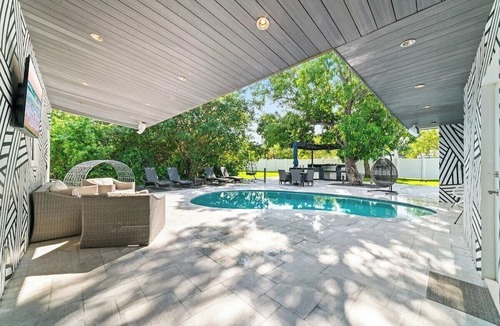 Ojus Villa | Casa joia | heated pool | near beach