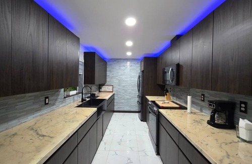 Driftwood House | Casa Martina 3BR Private pool. Near Hard Rock Casino & Stadium & Hollywood Beach