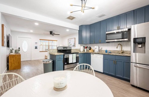 Middle River Terrace House | Casa Ola - Surf Themed Pool Home, Near Downtown