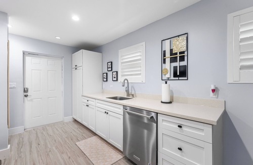 Sailboat Bend House | Casa Thalassa within a mile to Las Olas Strip