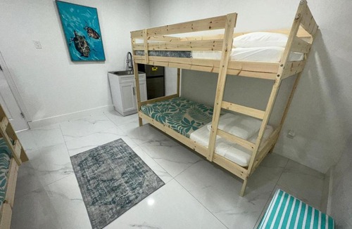 Little Haiti Hostel | CASABLANCA