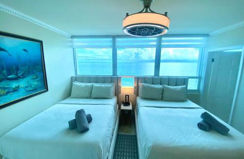 Mid Beach Apartment | Castle Beach Resort Condo - Panoramic Large Penthouse or Deluxe 1 BR Direct Ocean View and beach access- Updated-Free parking-