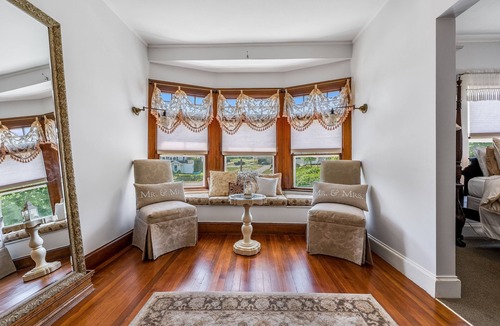 Gloucester Hotel | Castle Manor Inn