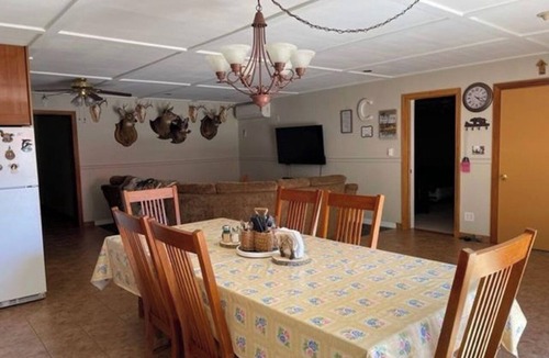 De Lancey Ski Chalet | Catskill Mountain Secluded Cottage