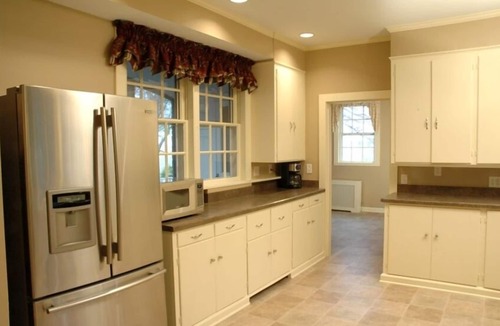 Chestertown House | Celebrate Memorial Weekend at a Beautiful Estate with Pool!