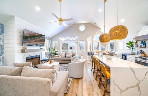 North End Condo | Celebrity Hangout Luxury Full Ocean View/Sleeps 11