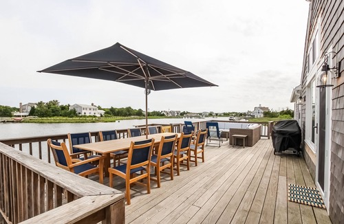 Centerville Cottage | CENTERVILLE RIVER WATERFRONT! DOCK AND DIRECT LONG BEACH ACCESS! Pet Friendly.