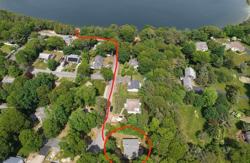 Marstons Mills House | Central AC 3 Min Walk to Pond