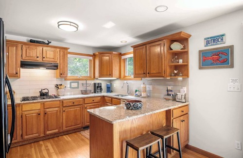East Orleans House | Central AC Close to Nauset Beach!