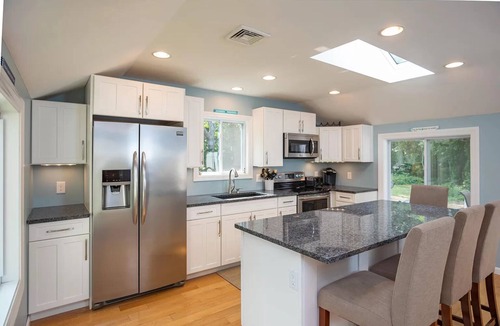 North Eastham House | Central AC, Large Deck, Renovated & Walk to Cooks Brook - Ideal for Two Families