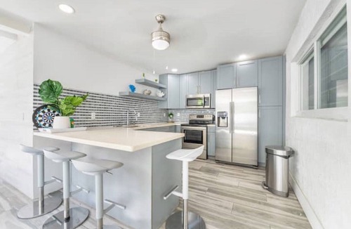 Flagami House | Central Miami Stay Near Airport & Calle 8/Pool