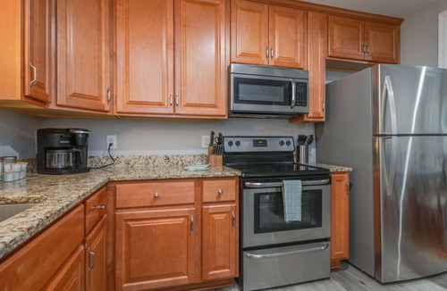 Newport News House | Central Peninsula 4 Bedroom, 3 Bathroom home