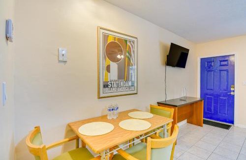 Hallandale Beach House | Centrally Located Hallandale Beach Condo