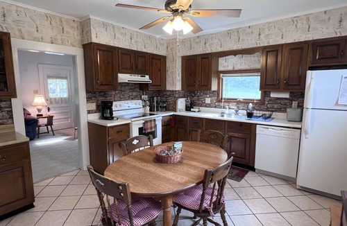Proctor House | Centrally located 3-bedroom Basecamp in Proctor VT.