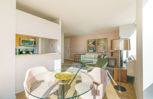 Midtown South Apartment | Centrally Located Chelsea Luxe One Bedroom