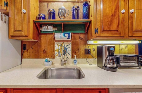 Edgartown House | Centrally located Island getaway with bike path access, patio, W/D, & games