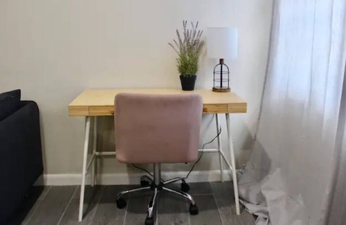 West Little River Apartment | Centrally located Miami apartment.