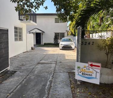 Coral Way House | CG Miami House