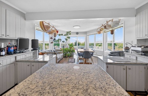 Little Compton House | Chace Point by the Ocean