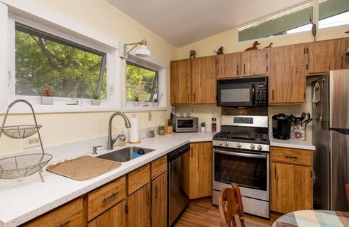Town Bank House | Chalet by the Bay. 2 bedroom 1 bath Pet Friendly Close to Bay Beaches