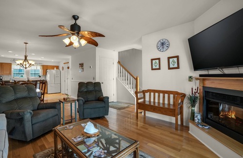 Chincoteague House | Charlie's Bayside Retreat | South Main Waterfront w/Private Boat Slip, Screened Porch & Pets