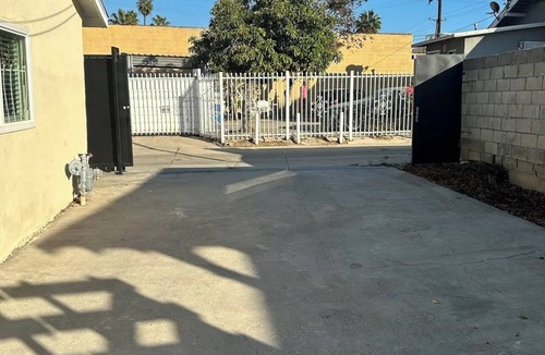Washington House | Charming 1-bedroom house with AC and WiFi in gorgeous Long Beach