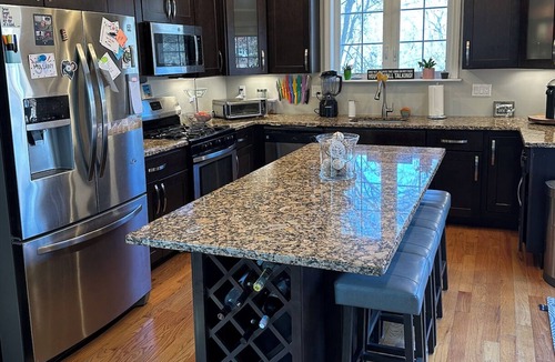 Brookville House | Charming 2-Bedroom, 2.5-Bath Home in Holbrook, MA – Perfect for a Cozy Getaway!
