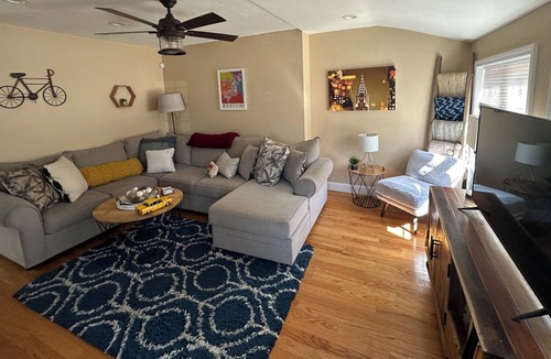 Brookville House | Charming 2-Bedroom, 2.5-Bath Home in Holbrook, MA – Perfect for a Cozy Getaway!