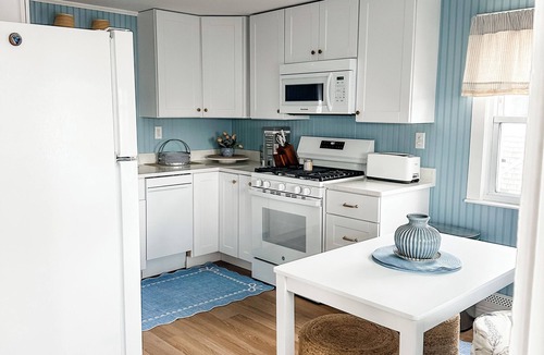 Sandwich Cottage | Charming 2-bedroom cottage Newly Renovated in peaceful Sandwich