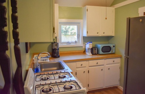 Dennis Port House | Charming 2-Bedroom Cottage Just 2/10 Mile from Sea Street Beach!