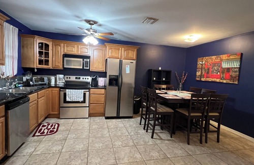 Highland Garden Villa | Charming 2-bedroom villa with WiFi and AC in cool Hollywood