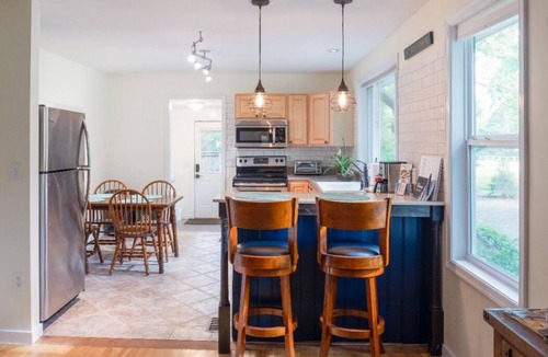 Berkeley Apartment | Charming 2BR Guest Suite☆800 ☆Private Entry☆Patio☆Prime Location☆Family Fun