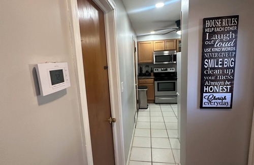 Canton Apartment | Charming 3-bedroom apartment with AC and back deck in Canton