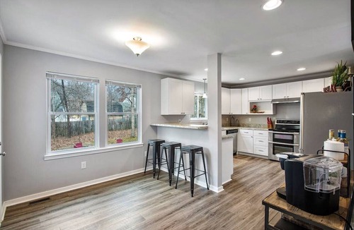 Ashland Apartment | Charming 3-Bedroom Home in Heart of Ashland