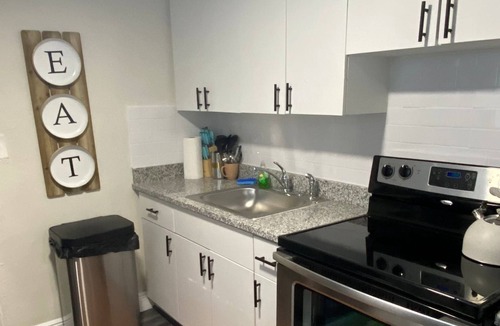 West Little River House | Charming 3 bedroom home w/ private patio - sleeps8