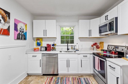 North Chesterfield House | Charming 3-bedroom house with WiFi and AC in welcoming Richmond