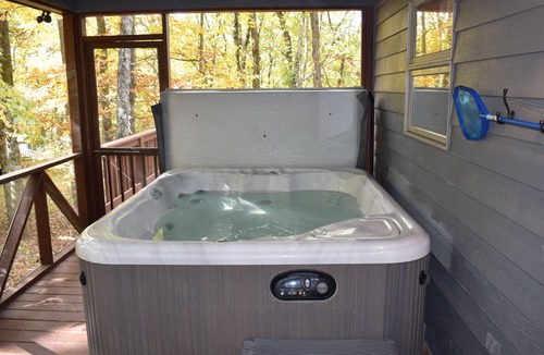 Nellysford House | Charming 3-bedroom house with hot tub and large deck