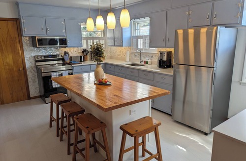 Onancock House | Charming 3BR/1.5BA Home in Walkable Location - Close to Downtown Onancock, VA