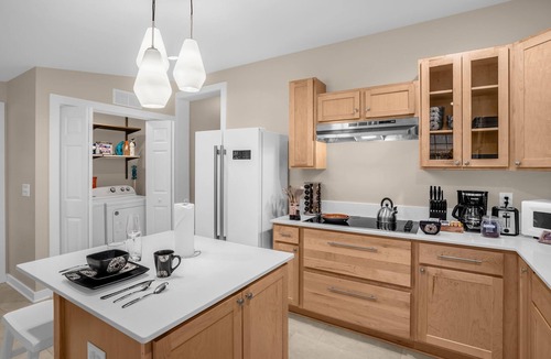 Graham House | Charming 3BR/2BA Sleeps 6 in Graham, NC has everything you need!