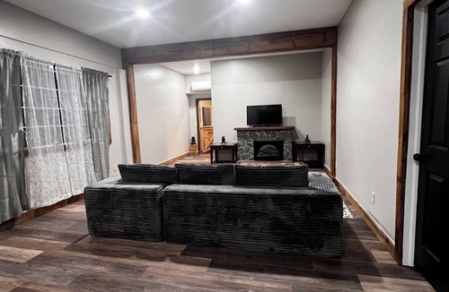 Williamstown House | Charming 3BR Country Retreat on 5 Private Acres Near Williamstown