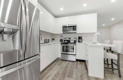 North Miami House | Charming 4BR Oasis with Saltwater Pool & Parking